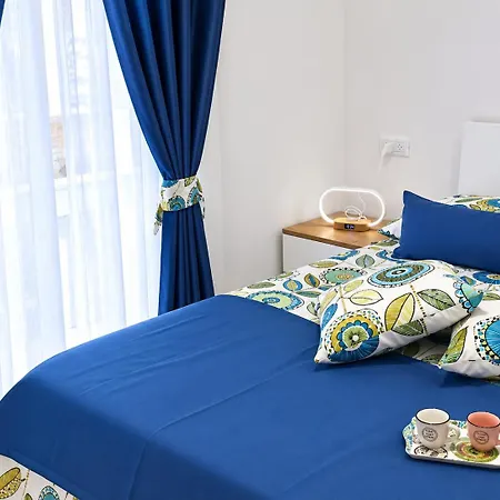 Deluxe Apartment 5 Min To The Sea With Pool, Garden, Parking, Wifi & Car Rent * Santa Maria